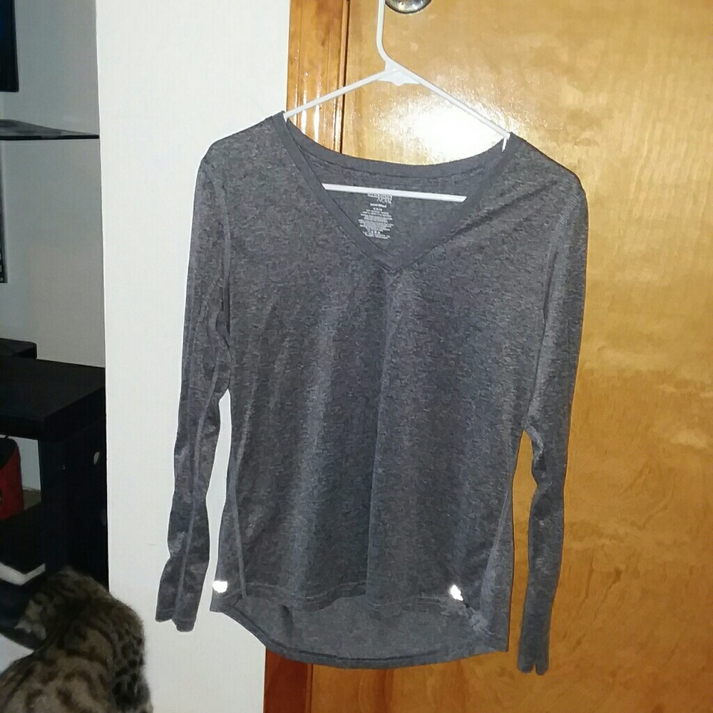 Long sleeve, gray shirt